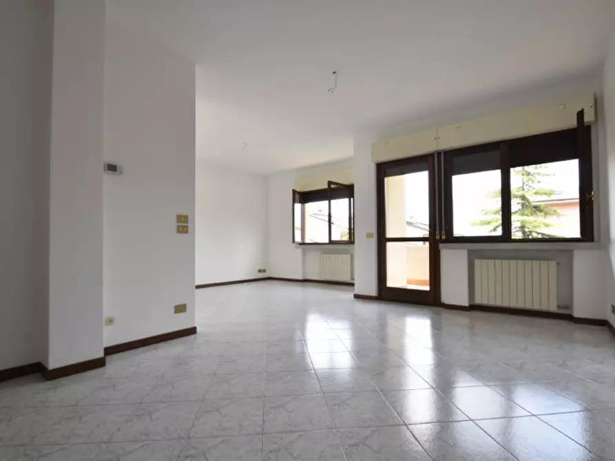 Immagine 4 di Appartamento in vendita  a Negrar di Valpolicella