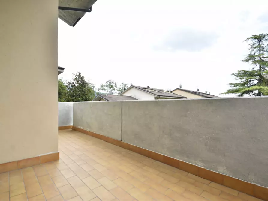 Immagine 7 di Appartamento in vendita  a Negrar di Valpolicella