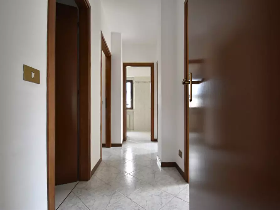 Immagine 15 di Appartamento in vendita  a Negrar di Valpolicella