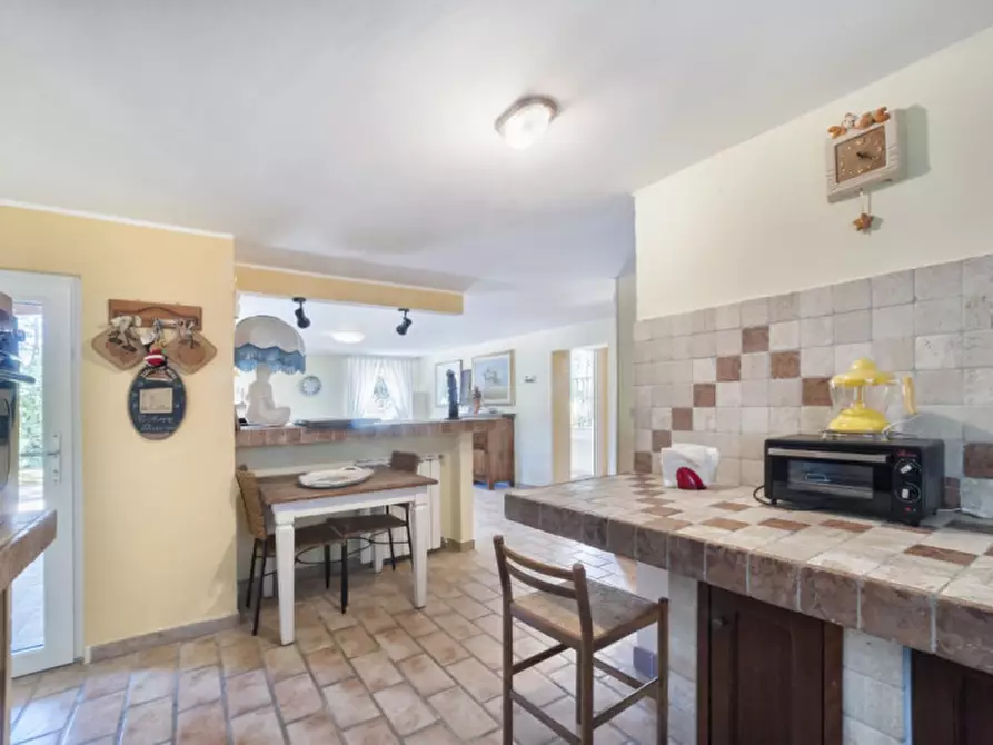 Immagine 10 di Villa in vendita  in C.da Villa Sibi a Moscufo