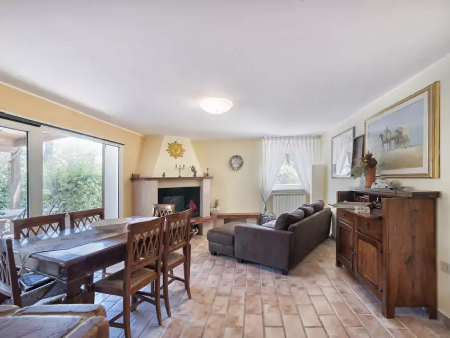 Immagine 13 di Villa in vendita  in C.da Villa Sibi a Moscufo