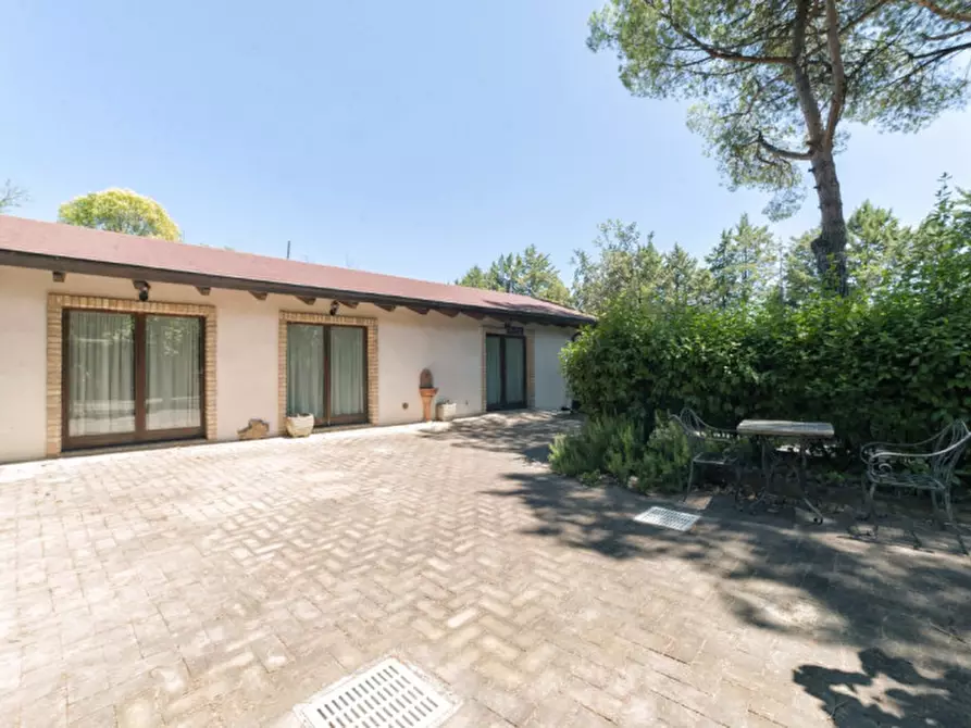 Immagine 50 di Villa in vendita  in C.da Villa Sibi a Moscufo