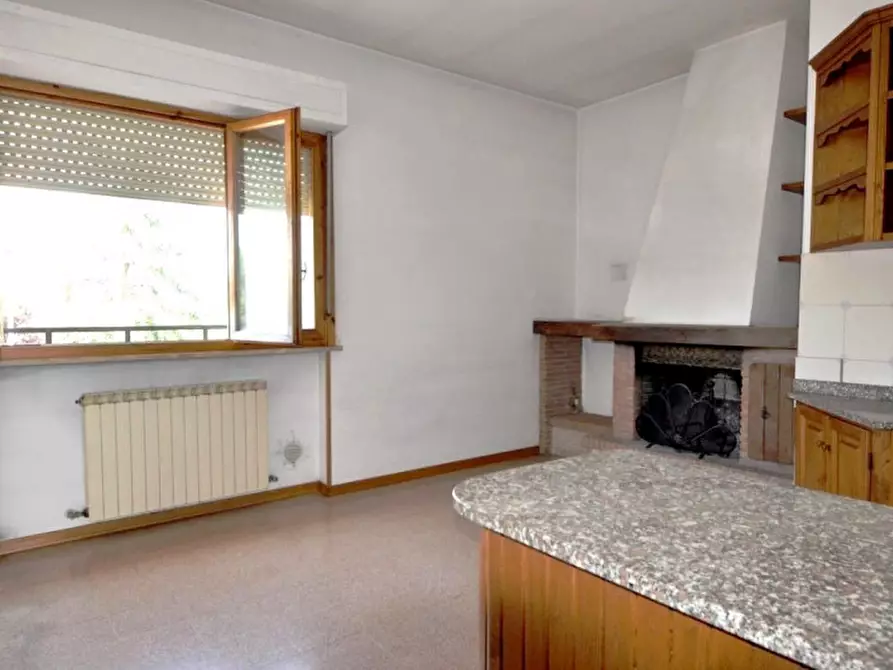 Immagine 1 di Appartamento in vendita  a Bucine