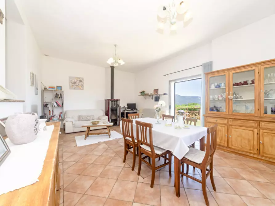 Immagine 6 di Villa in vendita  in Via Cugnana a Olbia