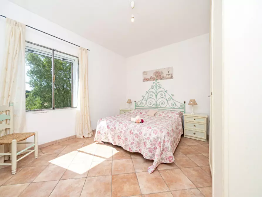 Immagine 13 di Villa in vendita  in Via Cugnana a Olbia