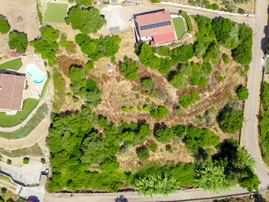 Immagine 35 di Villa in vendita  in Via Cugnana a Olbia