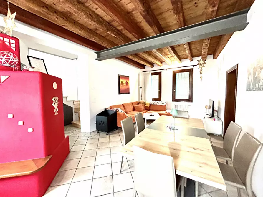 Immagine 3 di Rustico / casale in vendita  in Via Savallon 71 a Cappella Maggiore