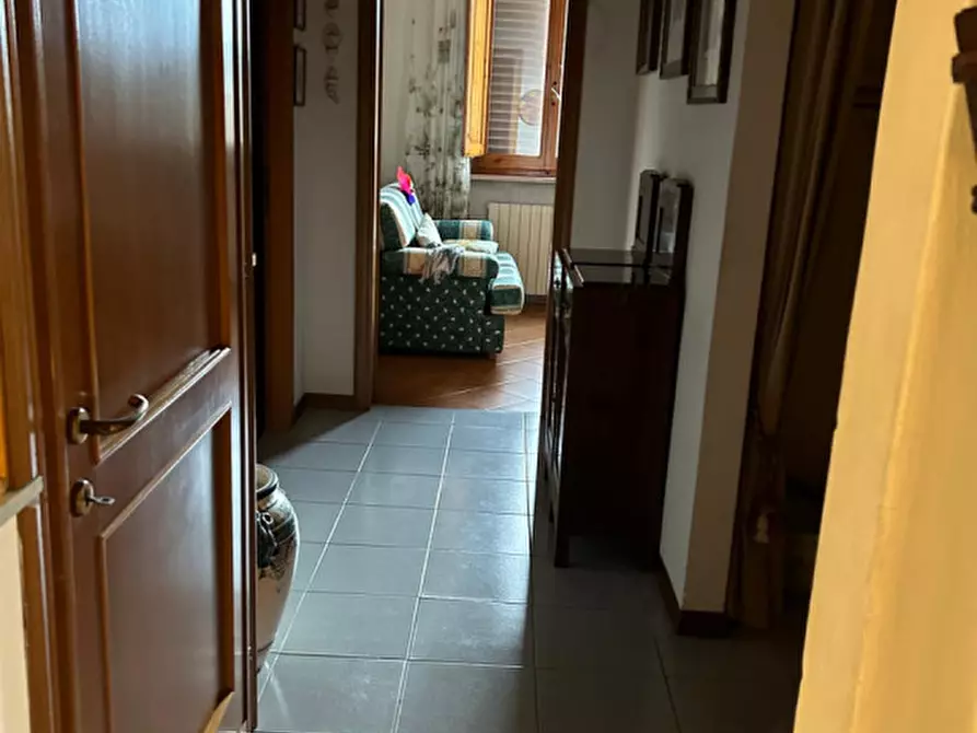 Immagine 6 di Casa indipendente in vendita  in VIA CASTROCANE a Lastra A Signa