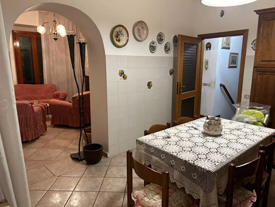 Immagine 21 di Casa indipendente in vendita  in VIA CASTROCANE a Lastra A Signa