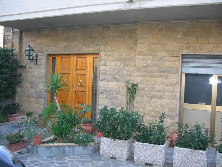 Immagine 30 di Casa indipendente in vendita  in VIA CASTROCANE a Lastra A Signa