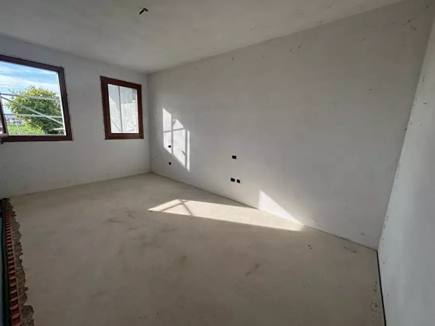 Immagine 2 di Villetta a schiera in vendita  in Piazza liberazione n. 50 a Vo