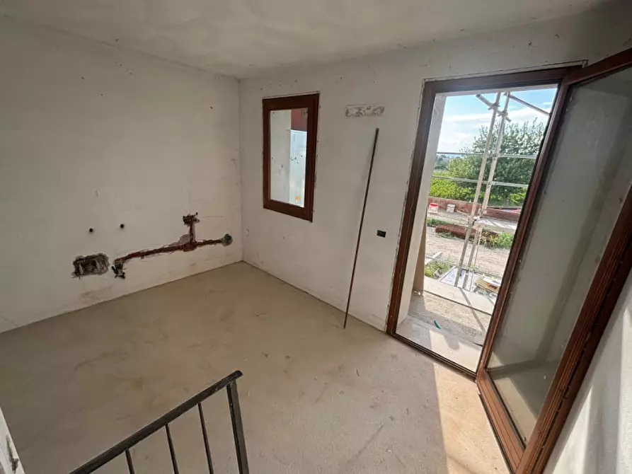 Immagine 7 di Villetta a schiera in vendita  in Piazza liberazione n. 50 a Vo