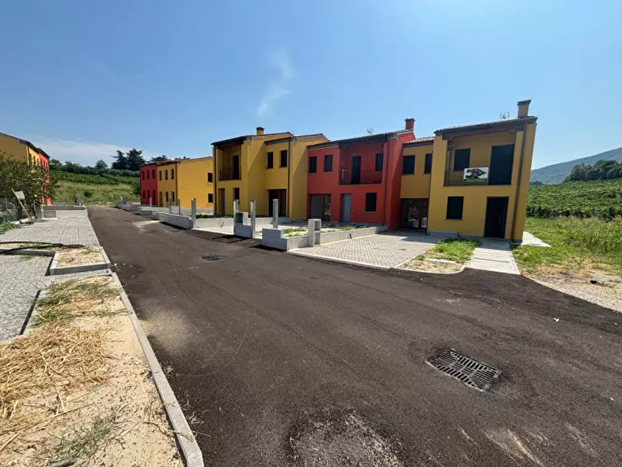 Immagine 10 di Villetta a schiera in vendita  in Piazza liberazione n. 50 a Vo