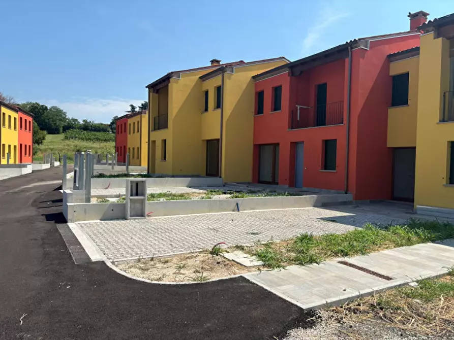 Immagine 11 di Villetta a schiera in vendita  in Piazza liberazione n. 50 a Vo