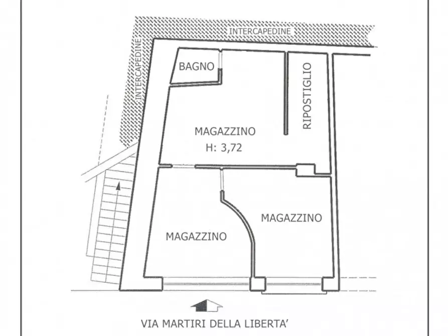 Immagine 6 di Magazzino in vendita  in Via Martiri della Libertà a San Remo