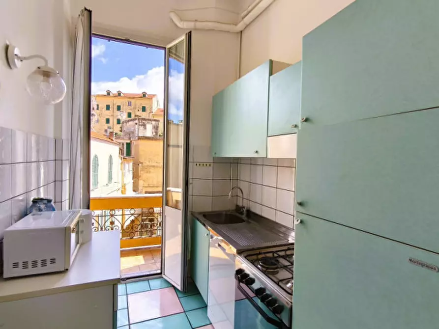 Immagine 6 di Appartamento in vendita  in Corso degli Inglesi a San Remo