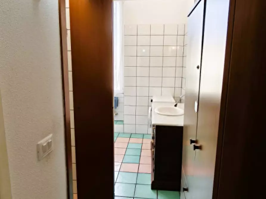 Immagine 15 di Appartamento in vendita  in Corso degli Inglesi a San Remo