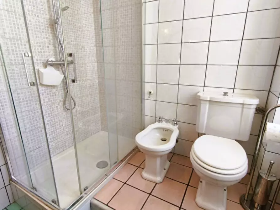 Immagine 19 di Appartamento in vendita  in Corso degli Inglesi a San Remo