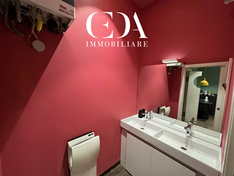 Immagine 10 di Attività commerciale in vendita  in via malpaga 20 a Trento