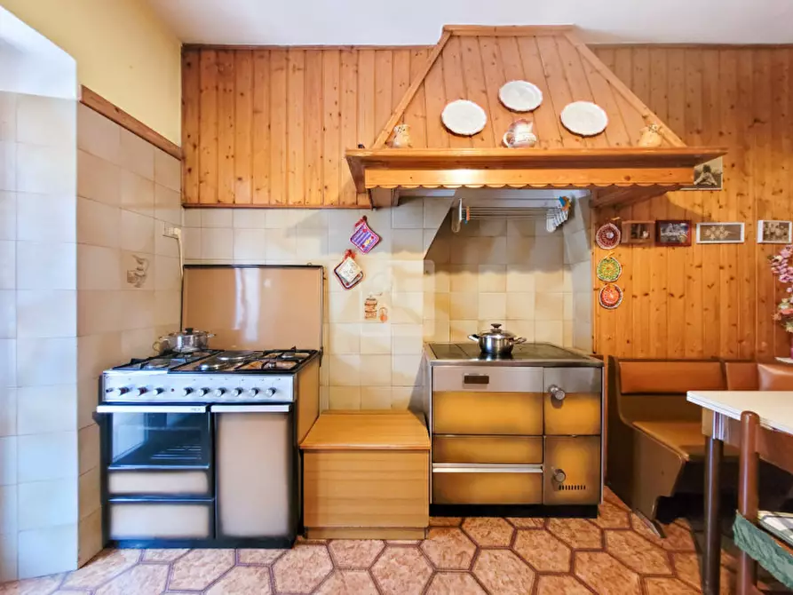 Immagine 4 di Appartamento in vendita  in Via Piave a Ledro