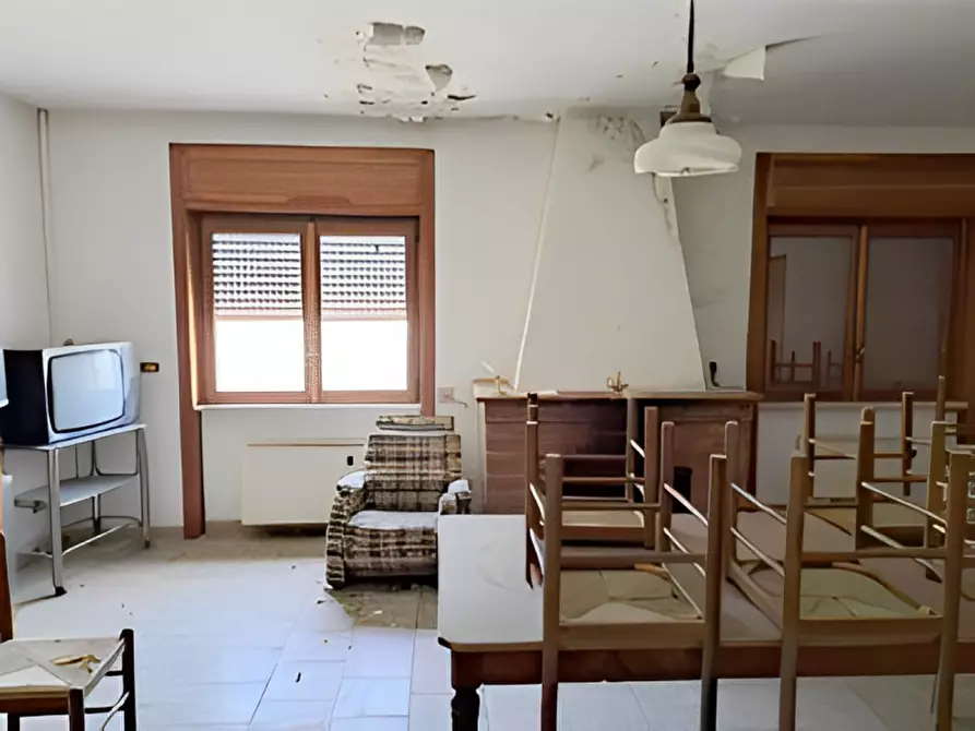 Immagine 3 di Capannone industriale in vendita  in contrada Piagge sulla S.S.598 a Gallicchio