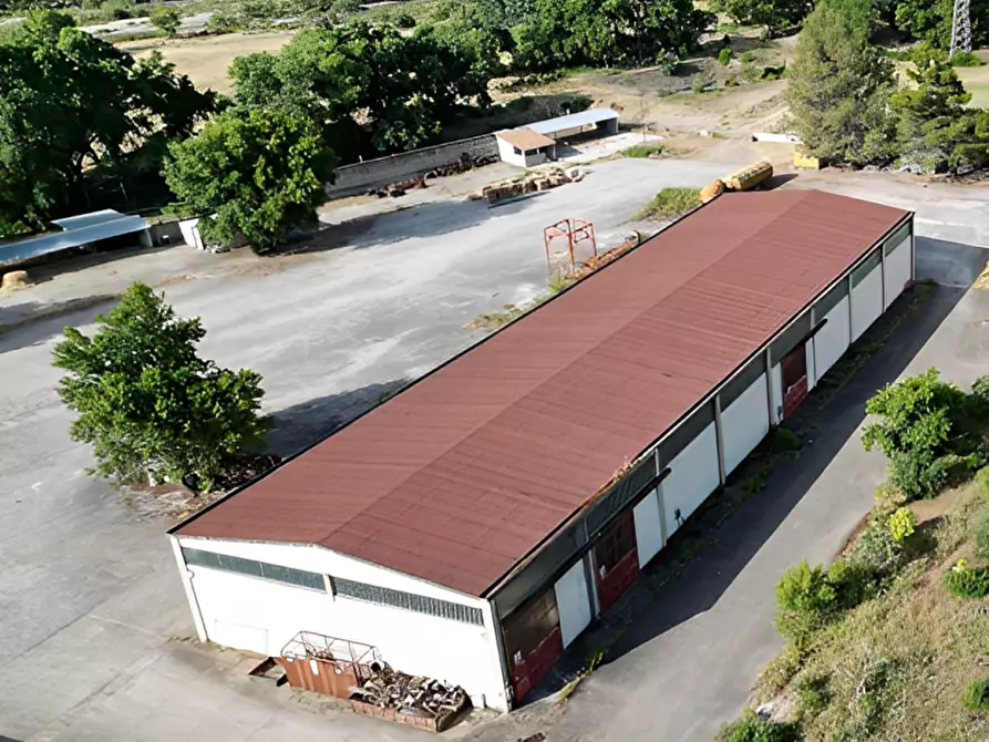 Immagine 10 di Capannone industriale in vendita  in contrada Piagge sulla S.S.598 a Gallicchio
