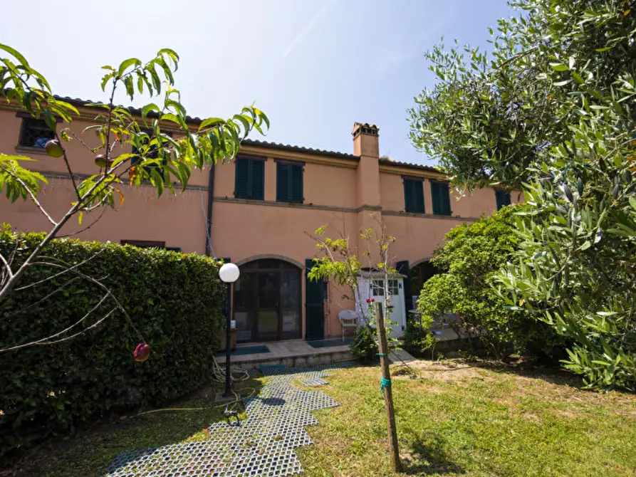 Immagine 18 di Bed & Breakfast in vendita  in Via Piani d'Aspio a Sirolo