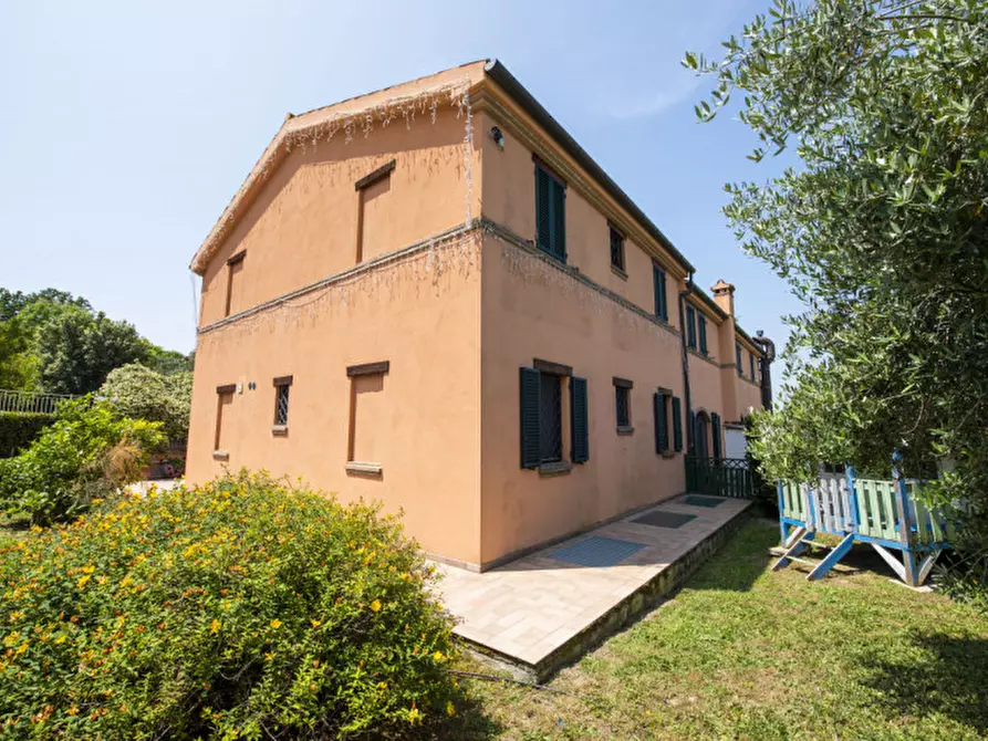 Immagine 20 di Bed & Breakfast in vendita  in Via Piani d'Aspio a Sirolo