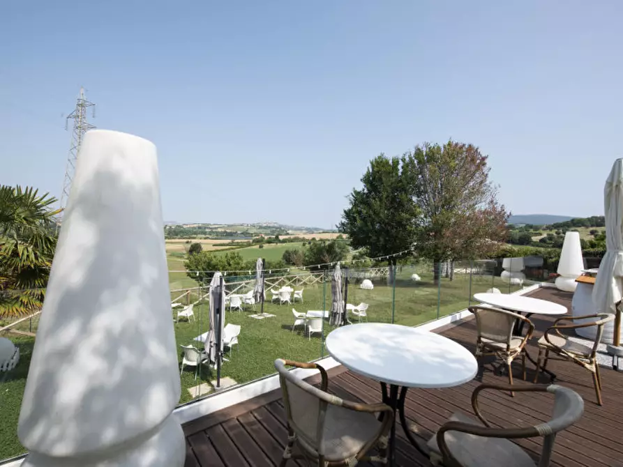 Immagine 38 di Bed & Breakfast in vendita  in Via Piani d'Aspio a Sirolo