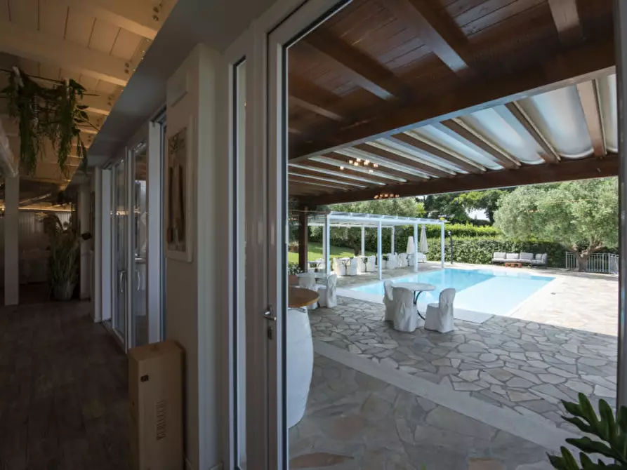 Immagine 49 di Bed & Breakfast in vendita  in Via Piani d'Aspio a Sirolo