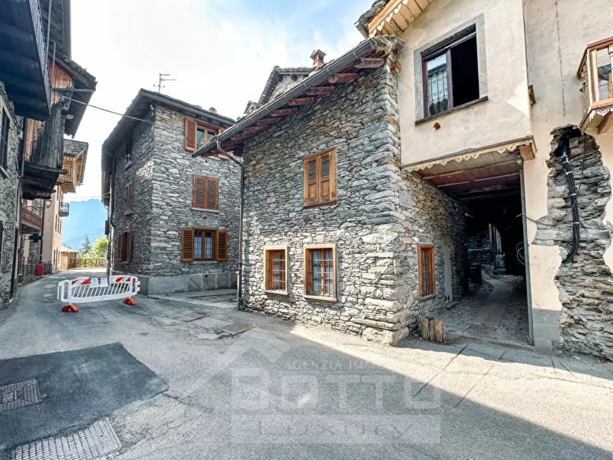 Immagine 2 di Casa indipendente in vendita  in Via Nicolao Sottile a Alagna Valsesia