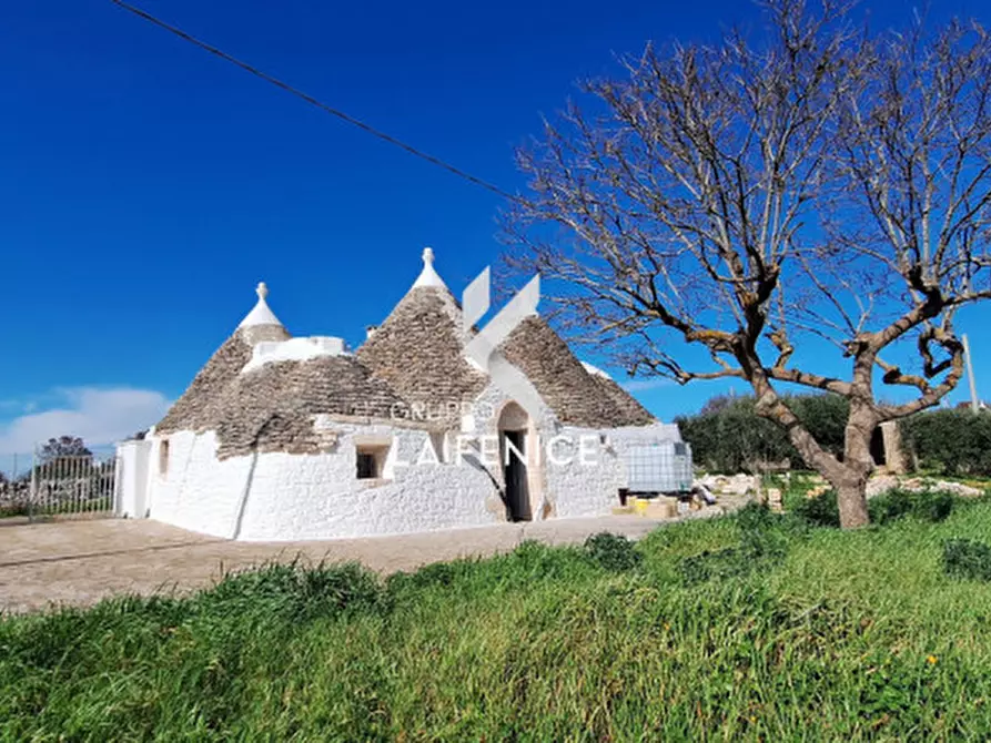 Immagine 1 di Rustico / casale in vendita  in c.da Rampone a Martina Franca