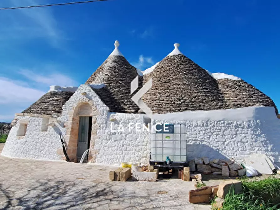 Immagine 25 di Rustico / casale in vendita  in c.da Ritunno a Locorotondo