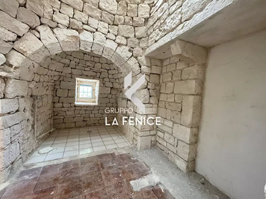 Immagine 39 di Rustico / casale in vendita  in c.da Rampone a Martina Franca