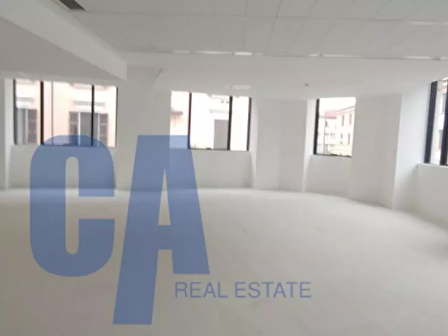 Immagine 5 di Ufficio in affitto  in VIA MARONCELLI PIETRO a Milano