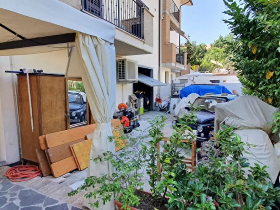 Immagine 8 di Appartamento in vendita  in Via delle Gardenie, 26, 64025 Seconda Zona Peep TE, Italia - Pineto (TE) a Pineto