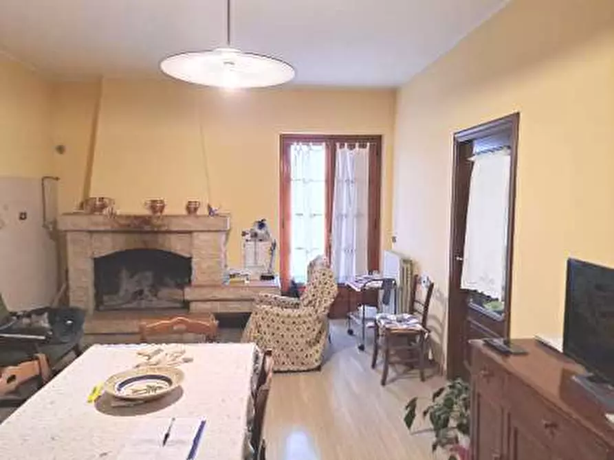 Immagine 9 di Appartamento in vendita  in Via Carlo Levi, 18, 85038 Senise PZ, Italia a Senise