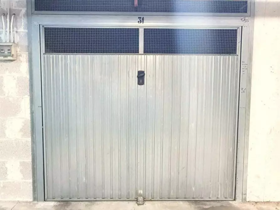 Immagine 1 di Posto auto in vendita  in Via Casilina, 00133 Roma RM, Italia a Roma