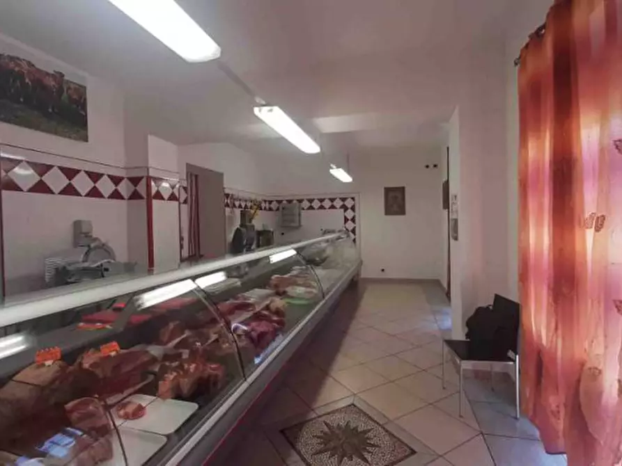 Immagine 15 di Appartamento in vendita  in Piazza I Maggio - (NU) a Colonna