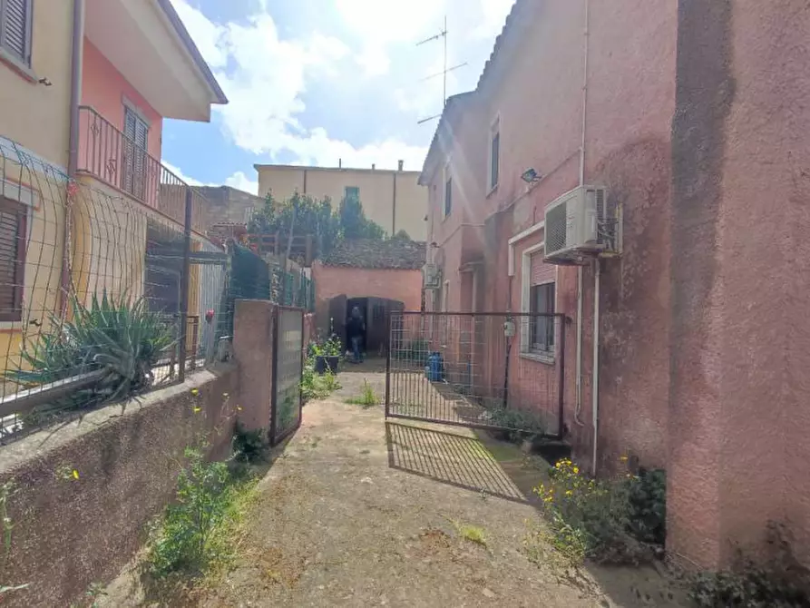 Immagine 17 di Appartamento in vendita  in Via Grazia Deledda, 11 - 07034 Perfugas (SS) a Perfugas