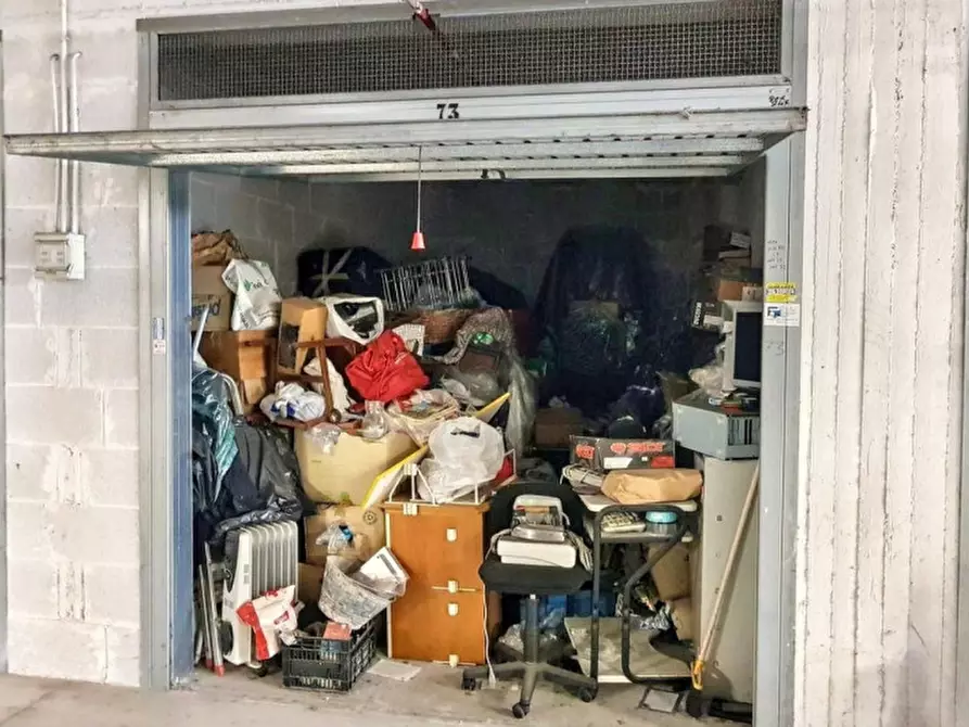 Immagine 3 di Posto auto in vendita  in Via Casilina, 00133 Roma RM, Italia a Roma