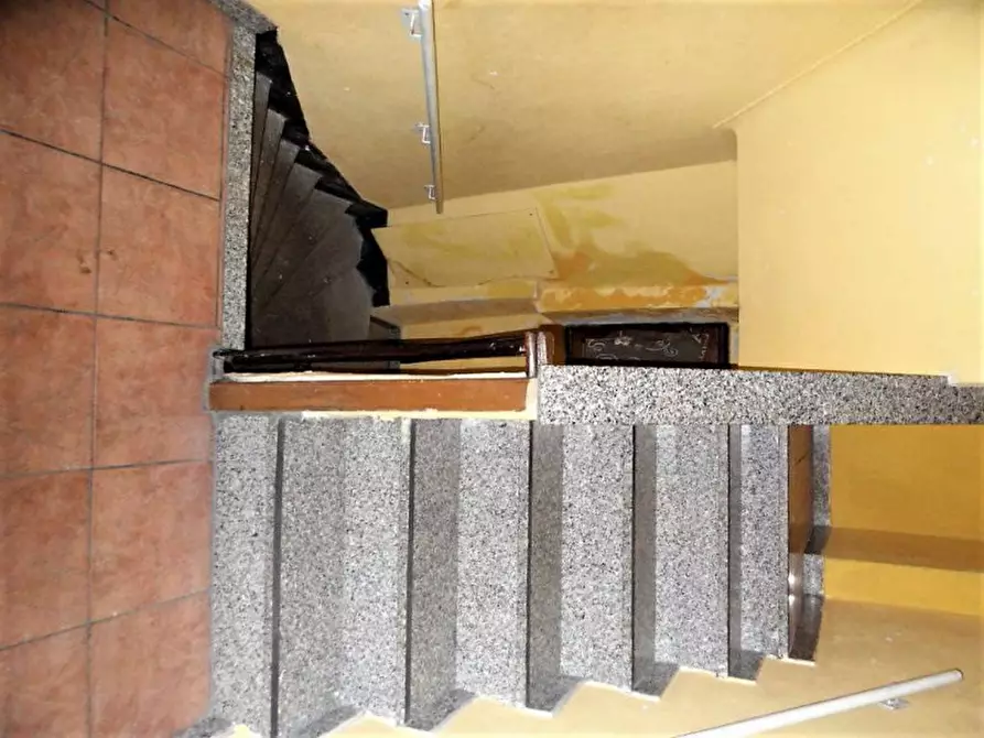 Immagine 3 di Appartamento in vendita  in Via Ventiquattro Maggio  18 - 21030 Cuveglio (VA) a Cuveglio