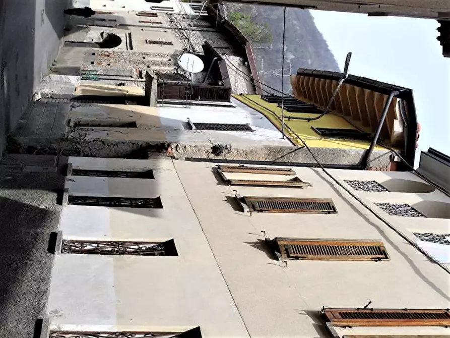 Immagine 15 di Appartamento in vendita  in Via Ventiquattro Maggio  18 - 21030 Cuveglio (VA) a Cuveglio