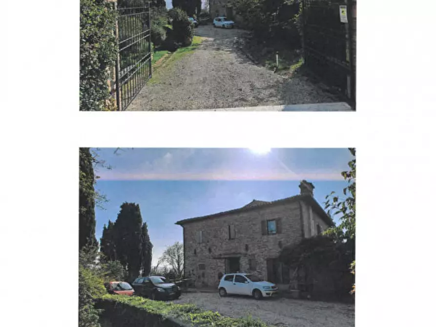 Immagine 8 di Appartamento in vendita  in Via Bocca Trabaria Ovest 37 - 61029 Urbino (PU) a Urbino