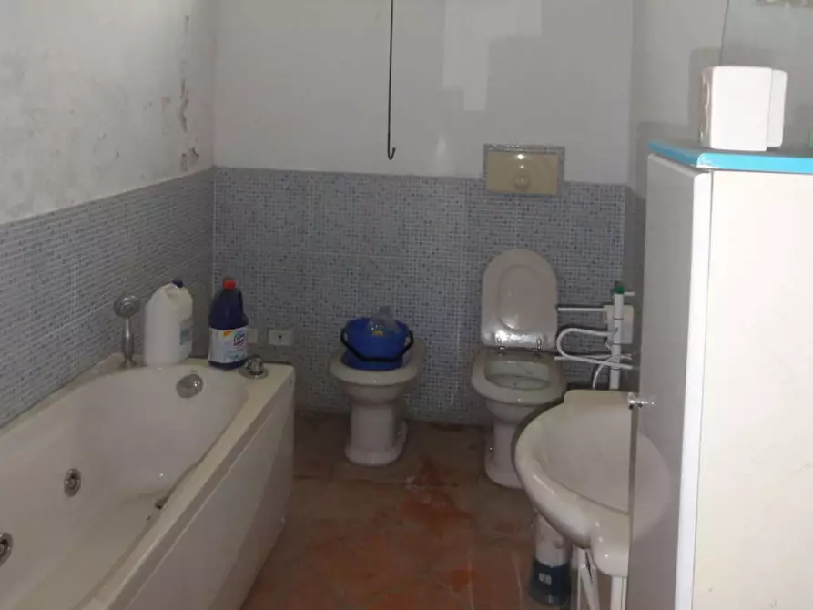 Immagine 6 di Appartamento in vendita  in Via Liri n30 - 04011 Aprilia (LT) a Aprilia