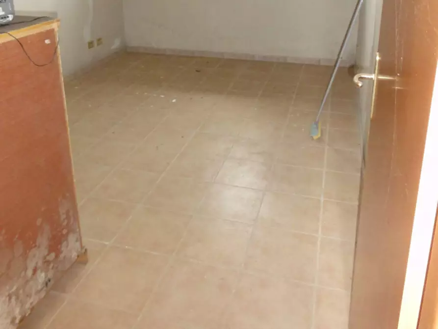 Immagine 17 di Appartamento in vendita  in Via Liri n30 - 04011 Aprilia (LT) a Aprilia