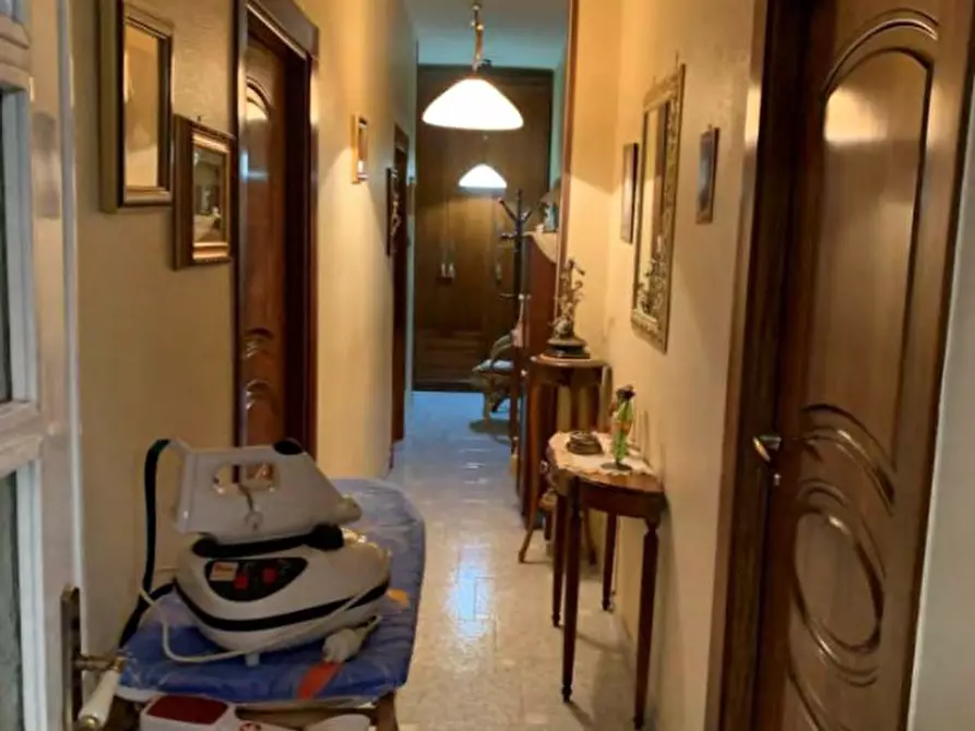 Immagine 3 di Villa in vendita  in Via Gran Sasso n 6 - 80100 San Cipriano d'Aversa (CE) a San Cipriano D'aversa