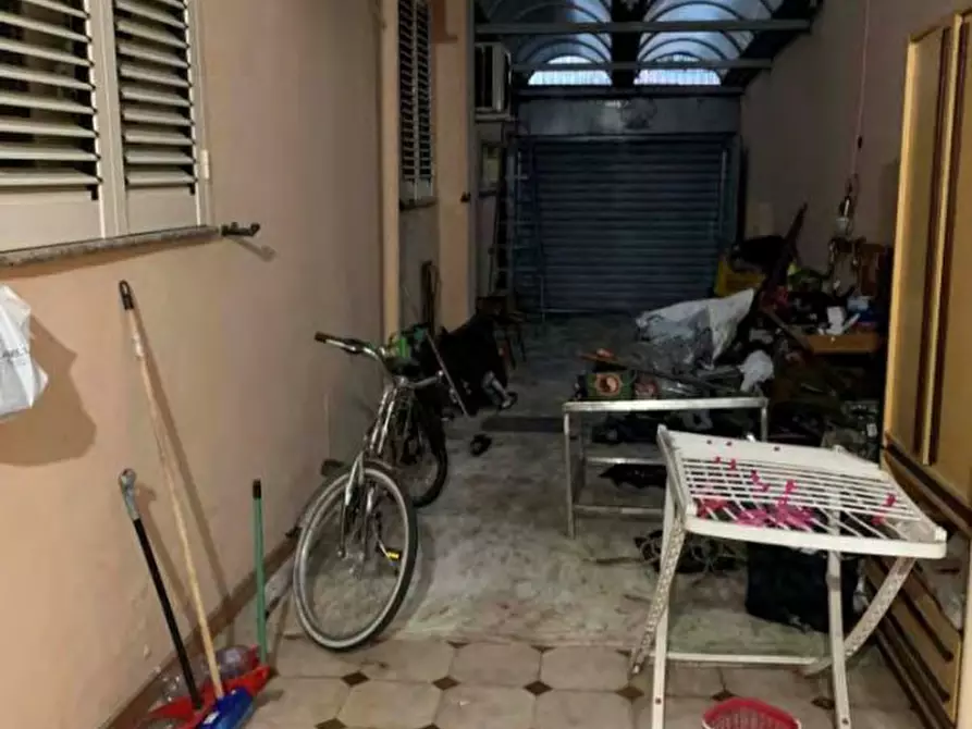 Immagine 7 di Villa in vendita  in Via Gran Sasso n 6 - 80100 San Cipriano d'Aversa (CE) a San Cipriano D'aversa