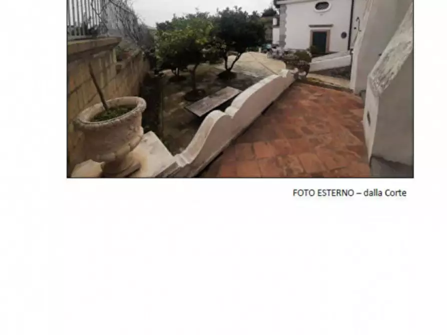 Immagine 4 di Appartamento in vendita  in Via Del Marziano 5 - 80123 Napoli (NA) a Napoli