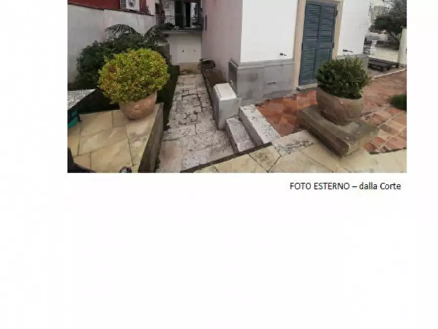 Immagine 6 di Appartamento in vendita  in Via Del Marziano 5 - 80123 Napoli (NA) a Napoli